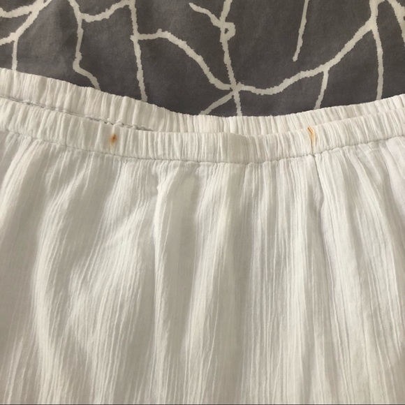 Beach cover-up mini skirt - Picture 3 of 5